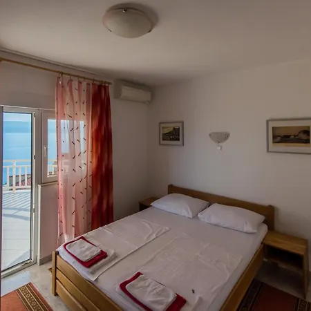 Oda ve Kahvaltı Belvedere Lokva Rogoznica