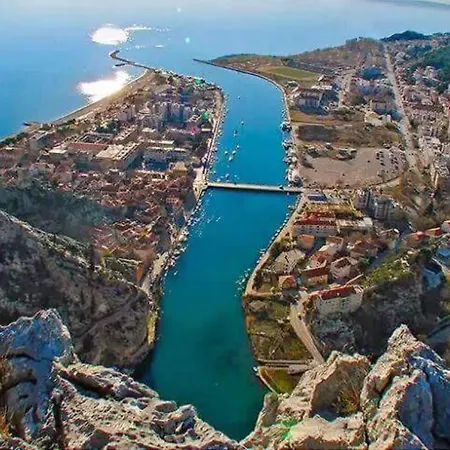 Oda ve Kahvaltı Belvedere